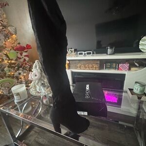 Fashion Nova Sleek Black Over-the-Knee Boots
